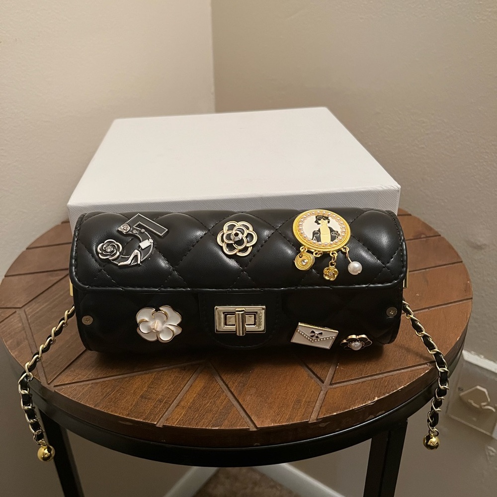 Burrito style purse